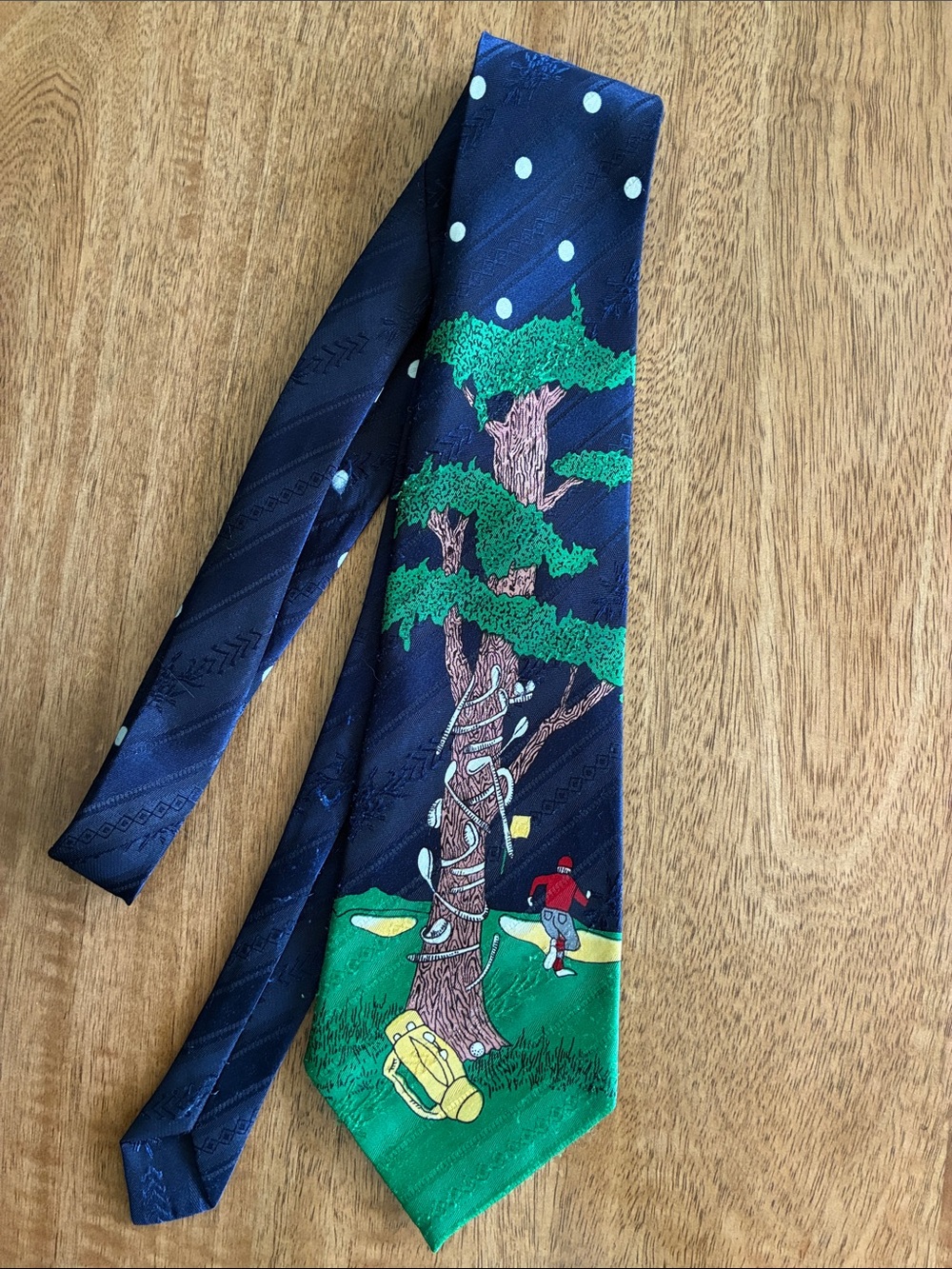 Vintage YES Golf Necktie Novelty Golfer Tree Golf Clubs Navy Blue Tie Korea